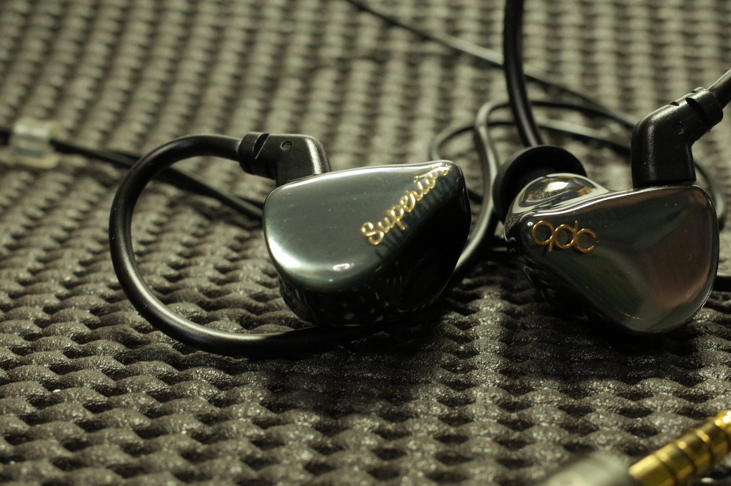 【使用小】qdc superior qdc SUPERIOR Azure Blue [QDC-SUPERIOR-BL]｜新品通販フジヤ